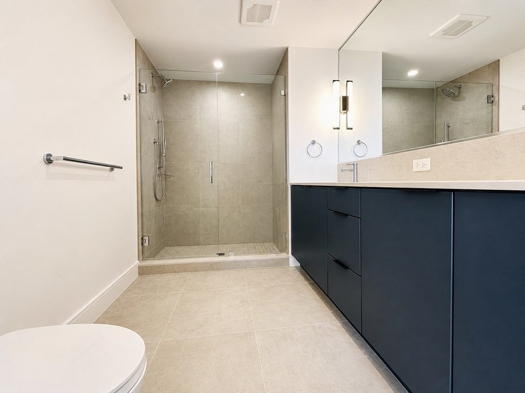 One Nevins Hill Way #303, Boston, MA Photo #12