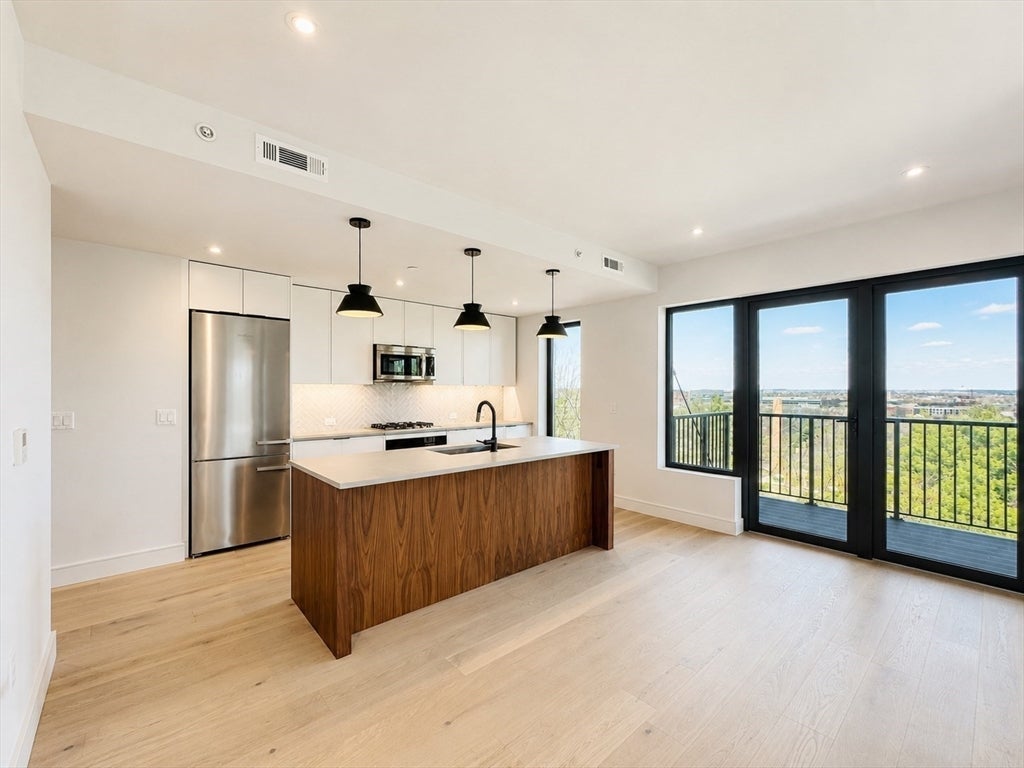 One Nevins Hill Way #303, Boston, MA Photo #2
