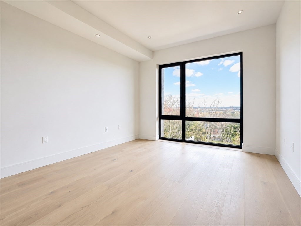 One Nevins Hill Way #303, Boston, MA Photo #10