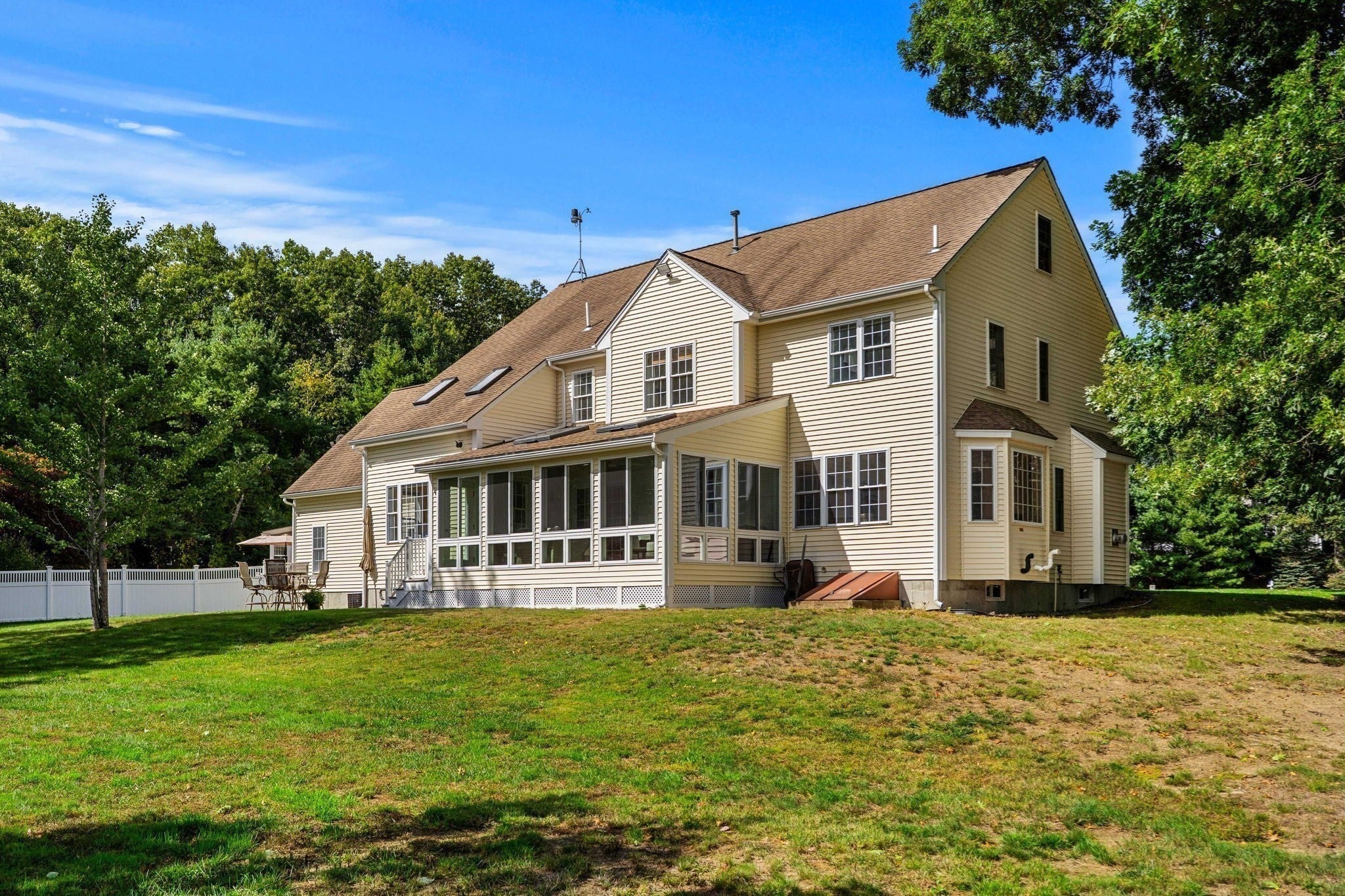 8 Jack Rabbit Ln, Westford, MA Photo #37
