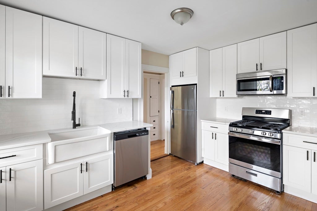 23 Thelma Rd #PH, Boston, MA Photo #2