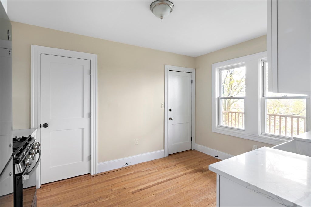 23 Thelma Rd #PH, Boston, MA Photo #6