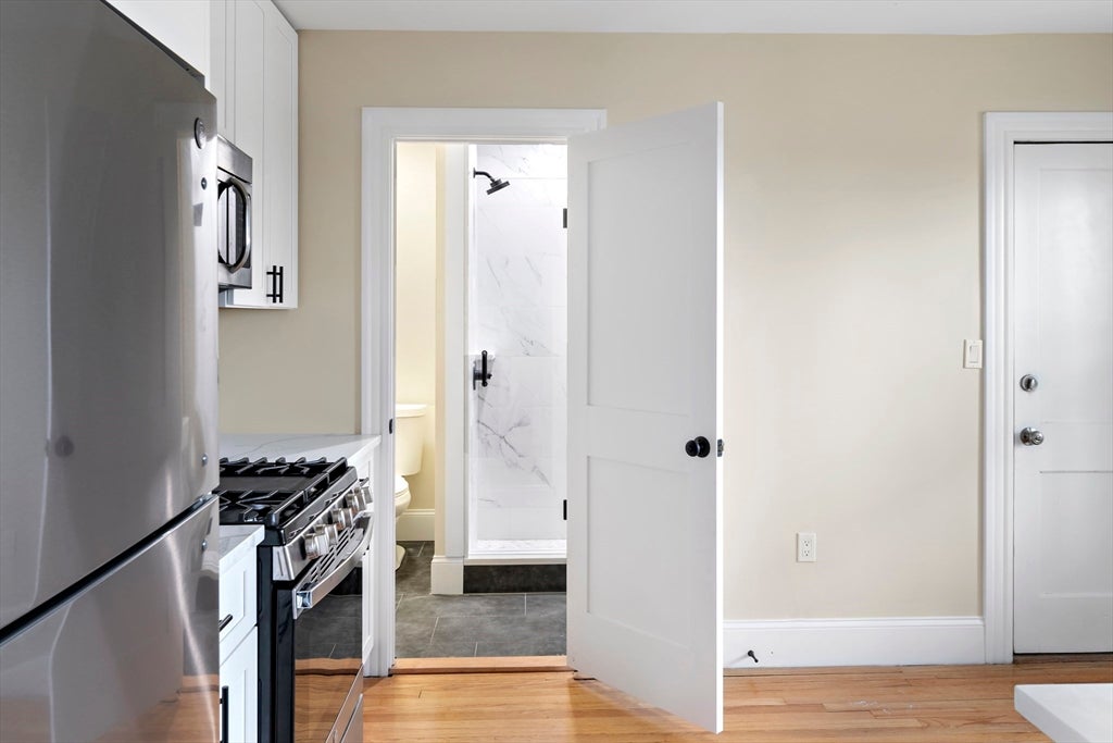 23 Thelma Rd #PH, Boston, MA Photo #3