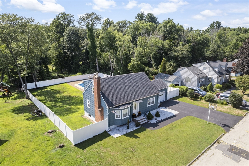 38 Butternut Ln