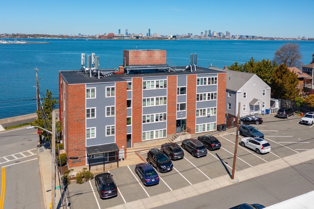 7 Dorchester St 3