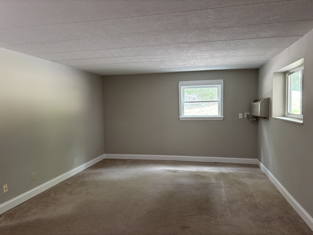 152 Turner Road 14