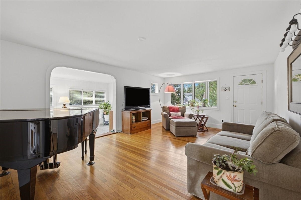 33 Edgar Rd, Scituate, MA Photo #14