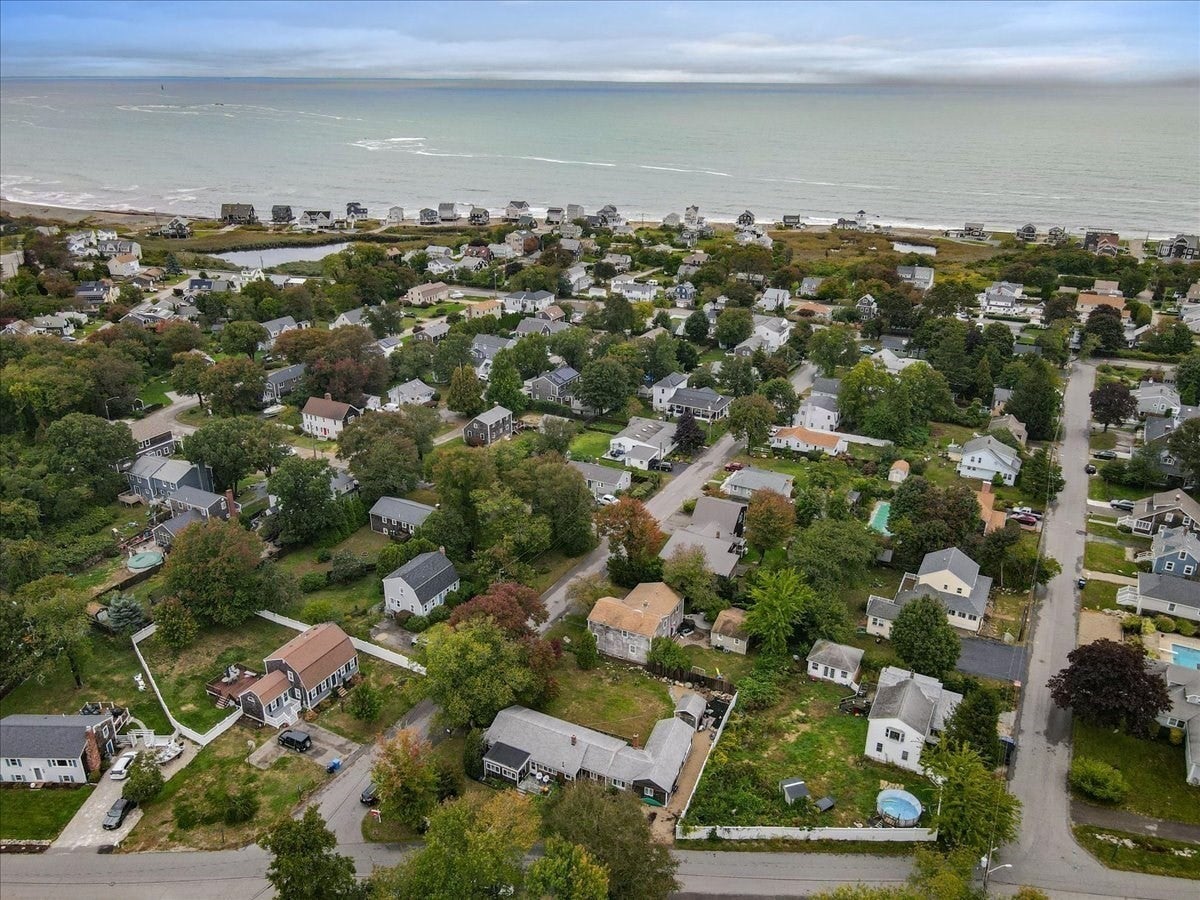 33 Edgar Rd