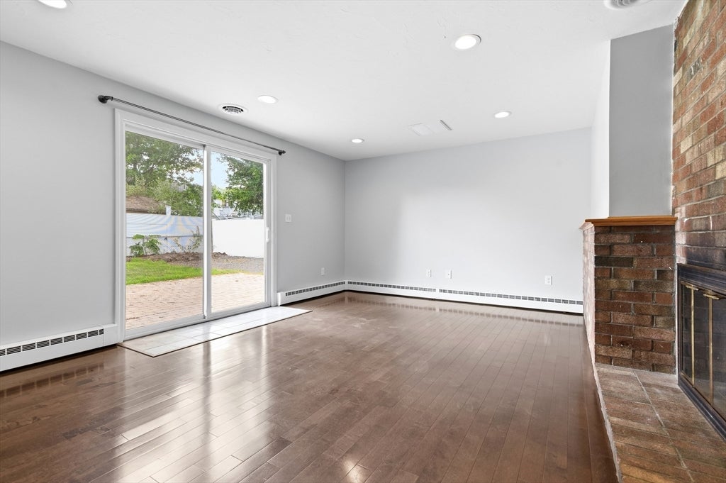 35 Dandy Rd