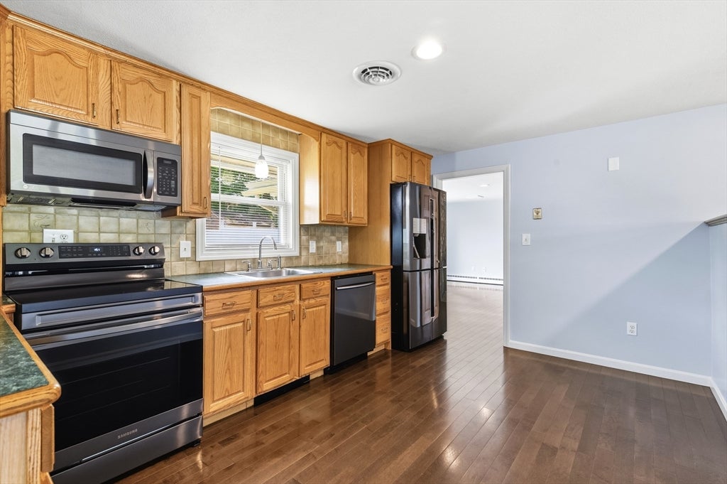 35 Dandy Rd, Brockton, MA, 35 Dandy Rd, Brockton, MA Photo #9