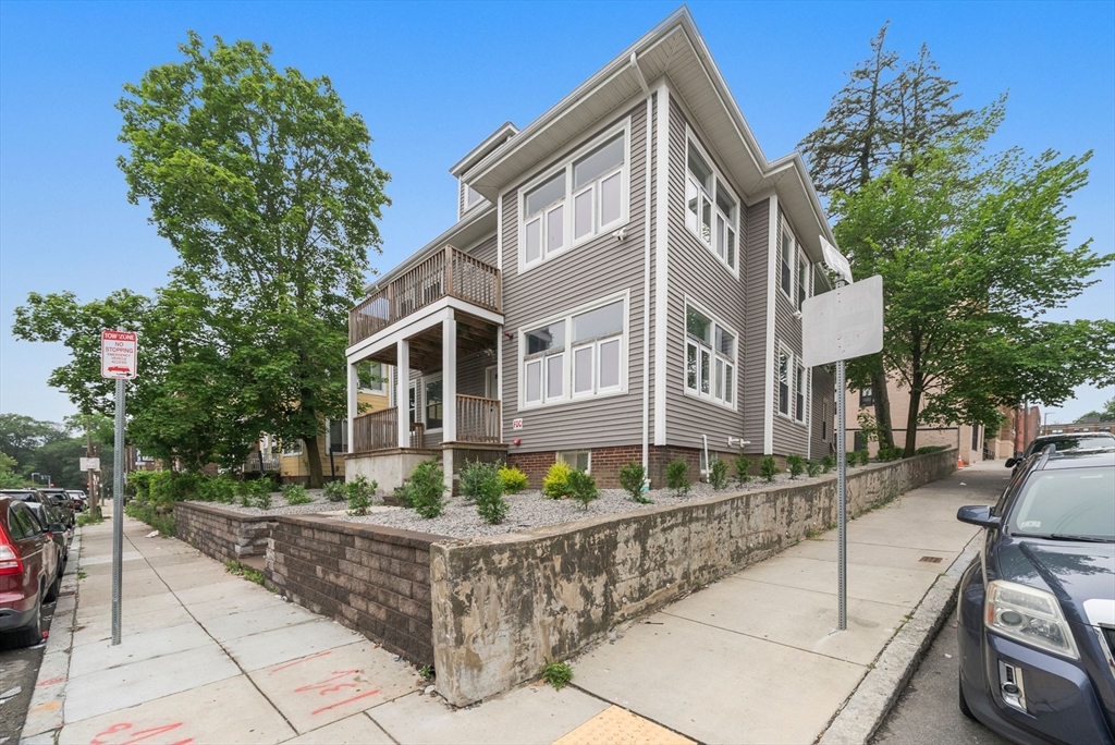 87 Maple St