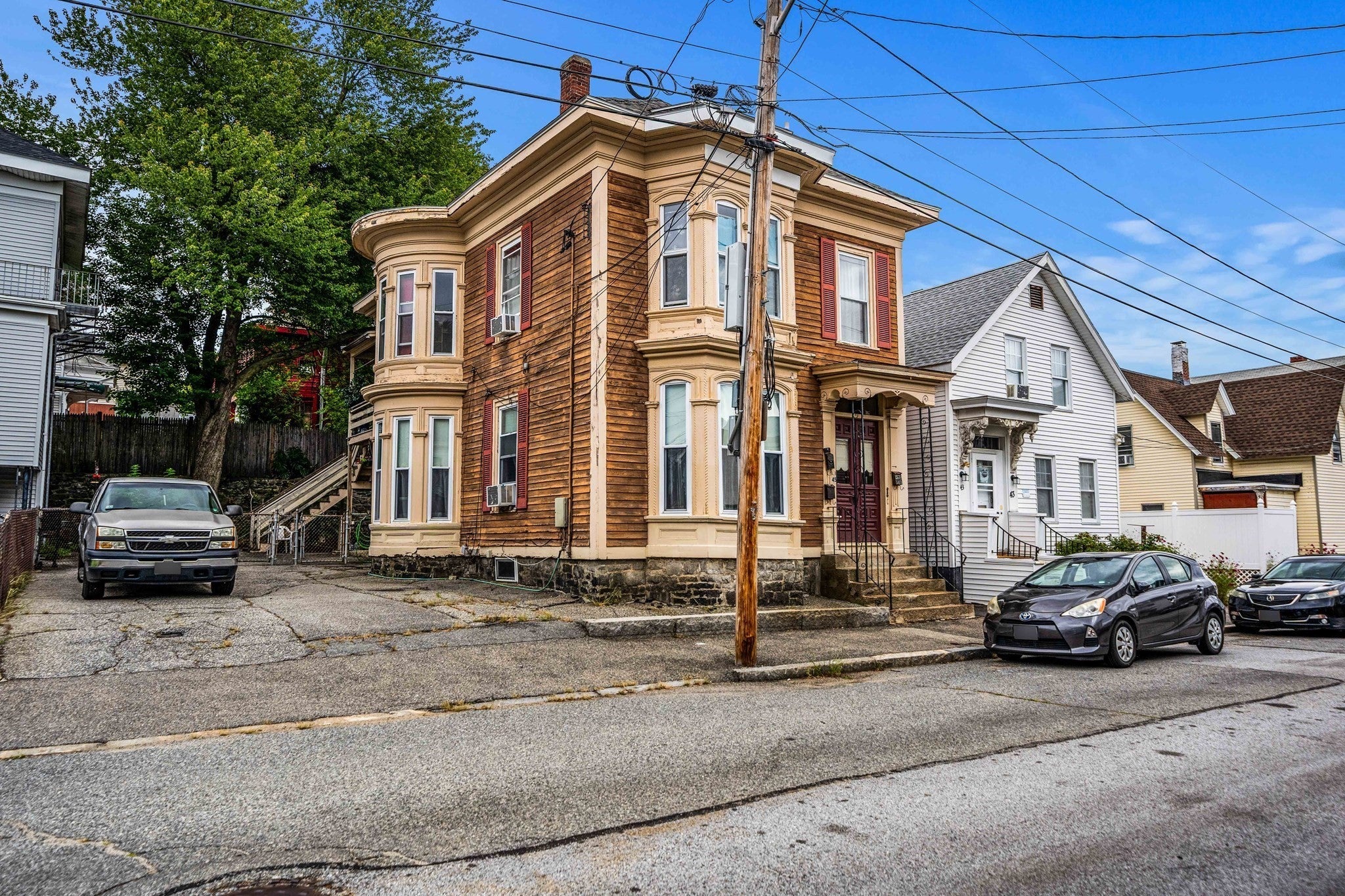 45 Varney St, Lowell, MA, 45 Varney St, Lowell, MA Photo #2