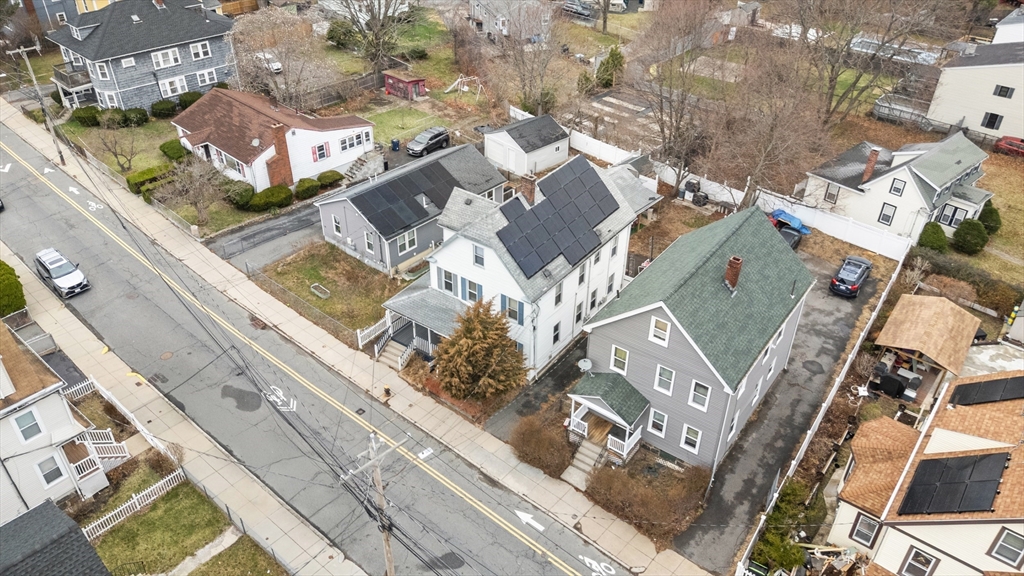 58 Mount Hope St