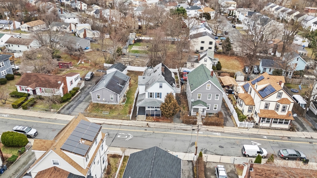 58 Mount Hope St