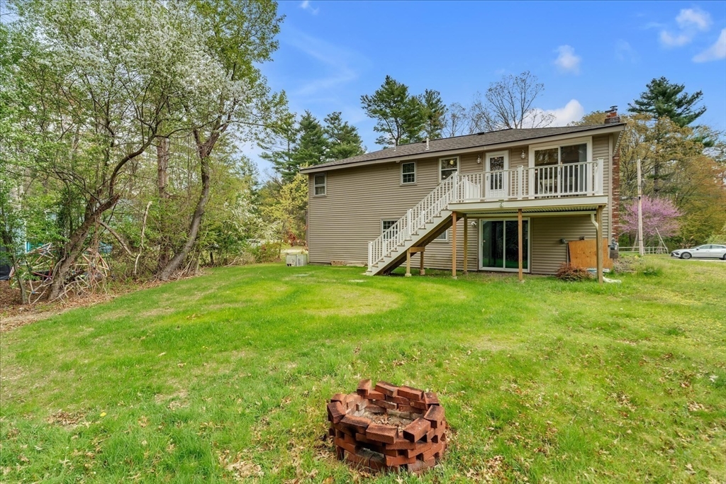 49 Monique Drive, Bellingham, MA Photo #5