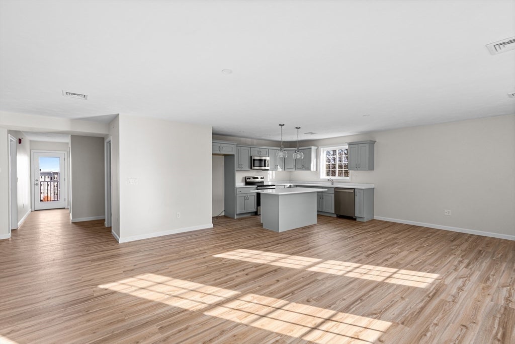 393 Court St #5, Plymouth, MA, 393 Court St #5, Plymouth, MA Photo #7