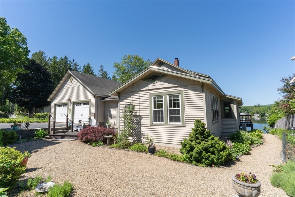 38 Warepoint Rd