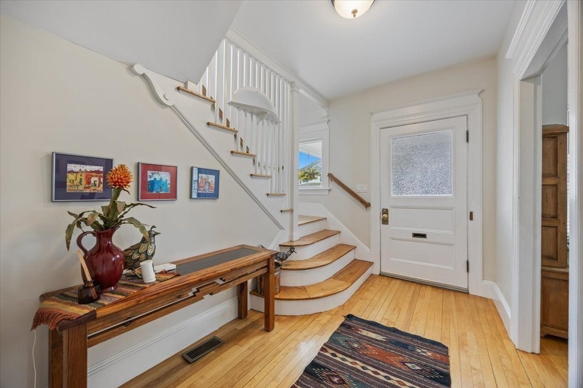 12 Minot Ave, Haverhill, MA, 12 Minot Ave, Haverhill, MA Photo #2