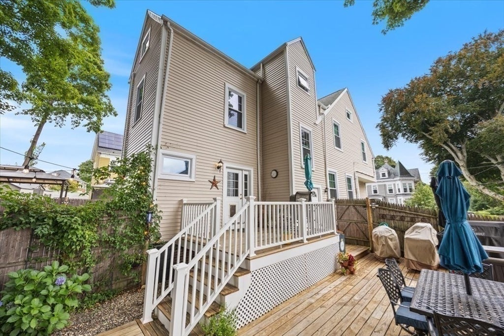 12 Minot Ave, Haverhill, MA Photo #24