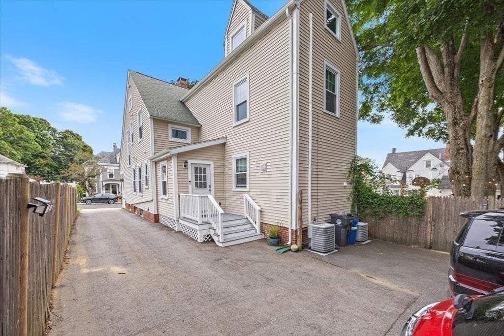 12 Minot Ave, Haverhill, MA Photo #29