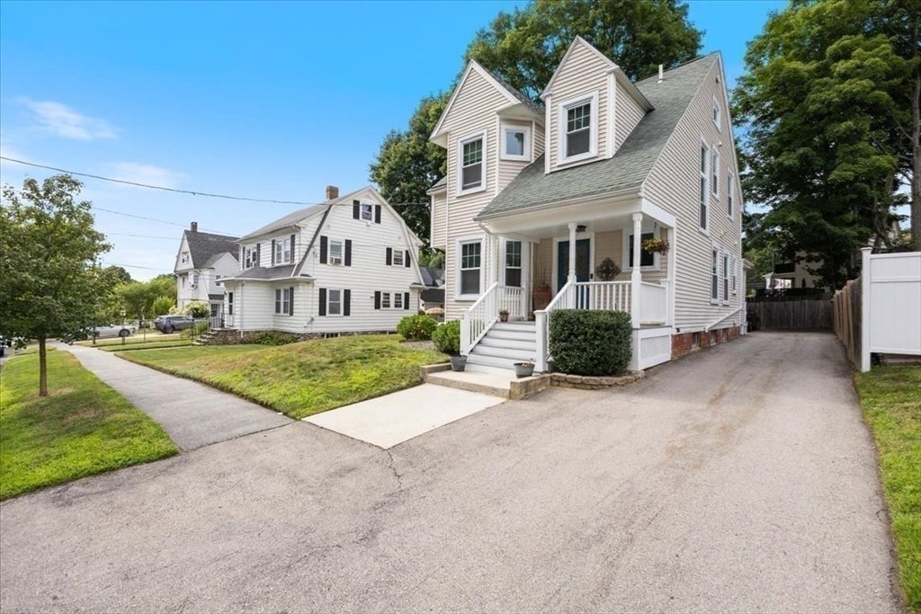 12 Minot Ave, Haverhill, MA Photo #30