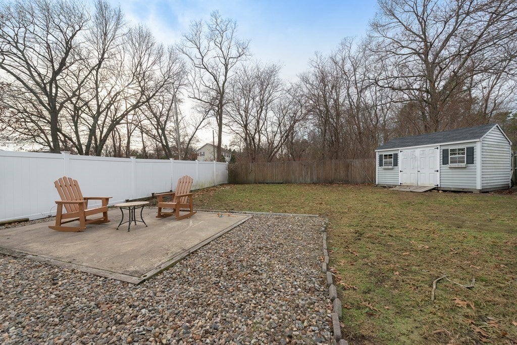 1 E Dexter Ave, Woburn, MA Photo #26