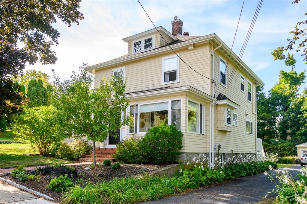 9 Cushman St