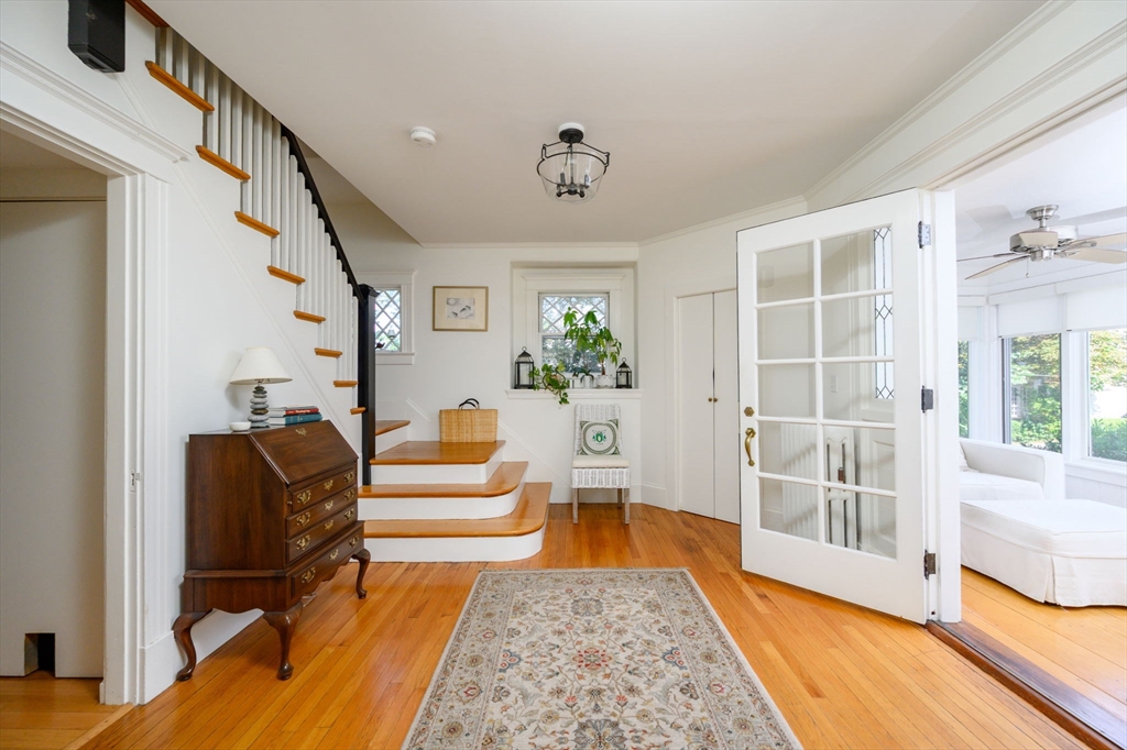 9 Cushman St
