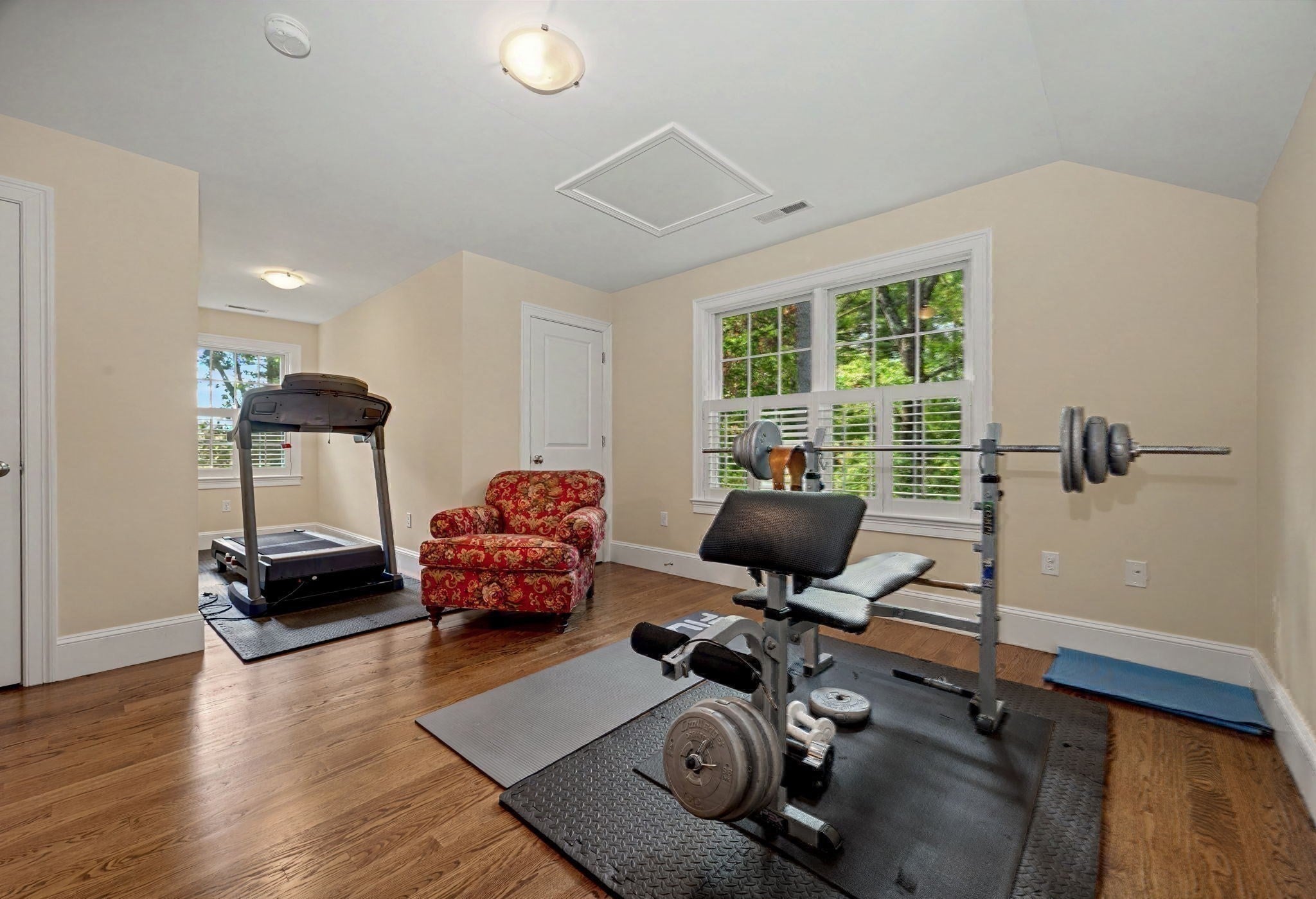 933 South St, Needham, MA Photo #32