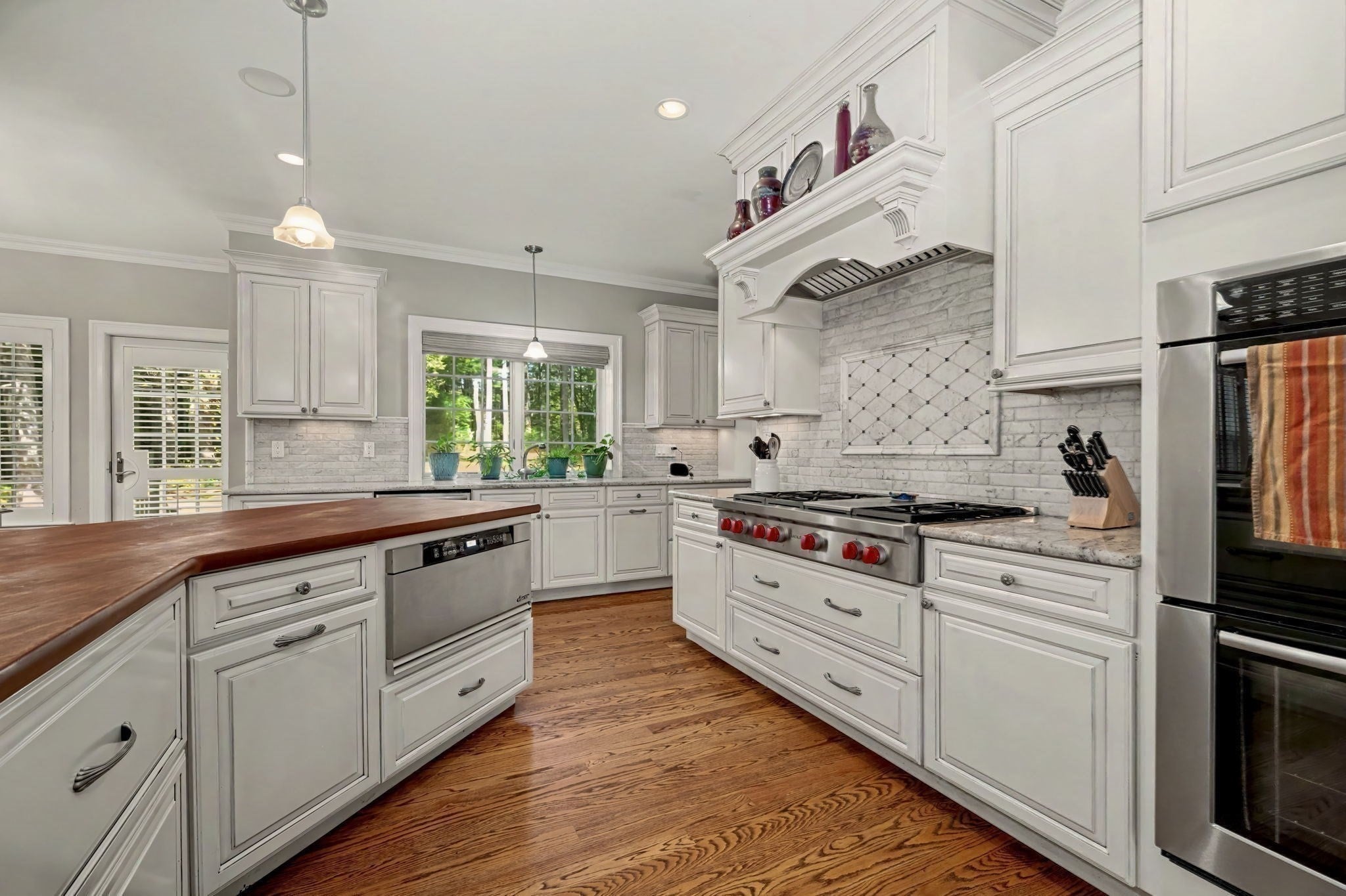 933 South St, Needham, MA Photo #10