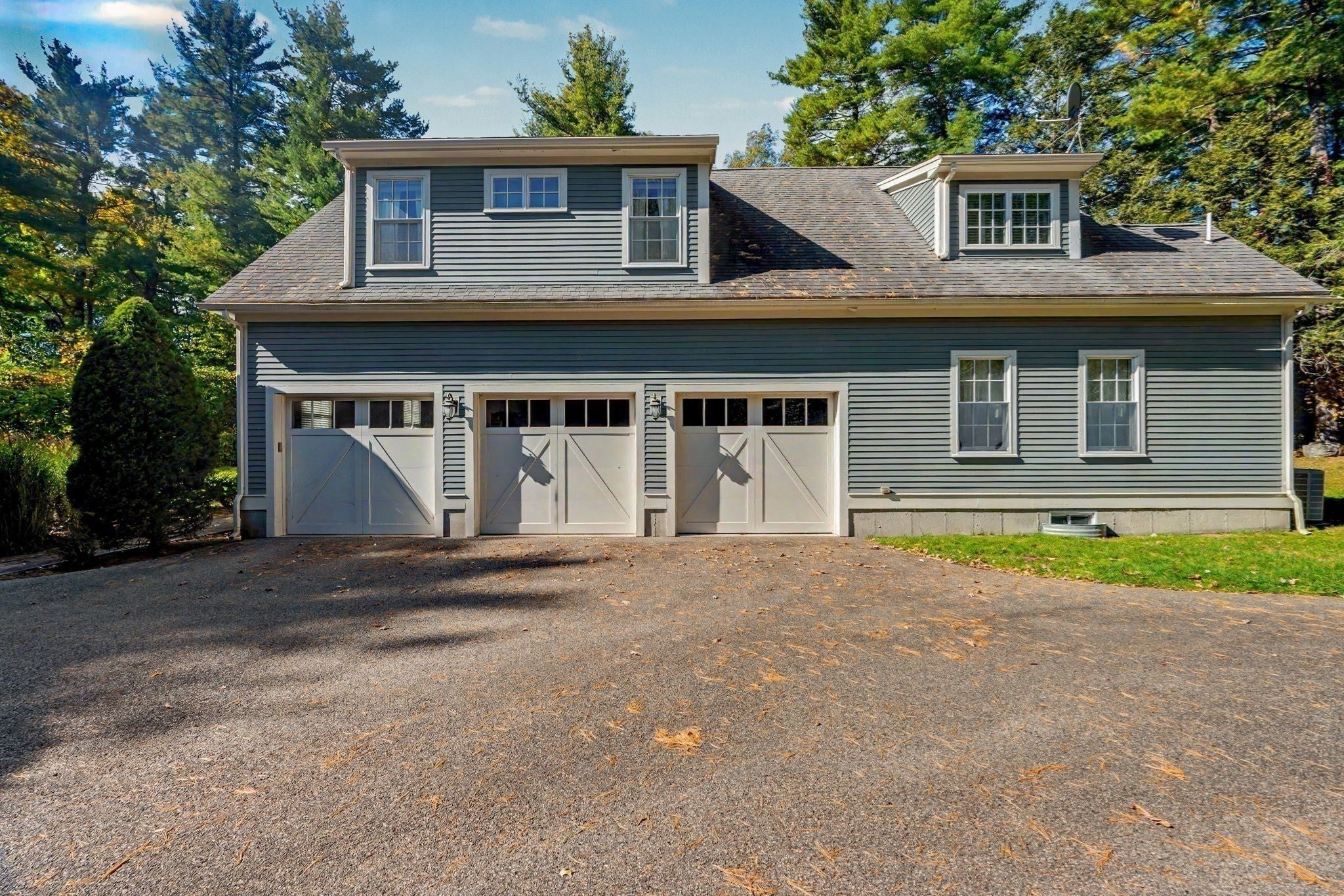 933 South St, Needham, MA Photo #37