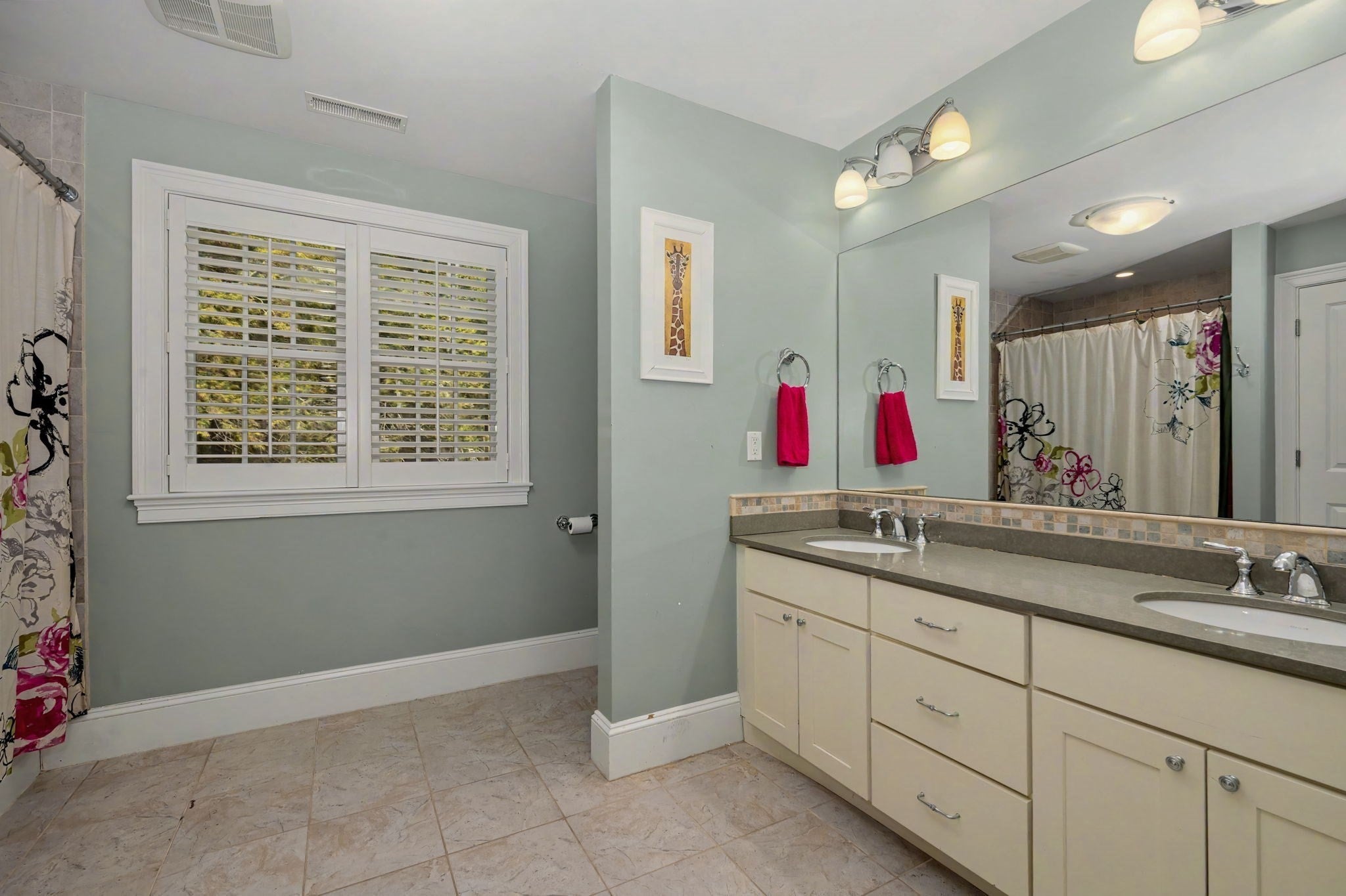 933 South St, Needham, MA Photo #29