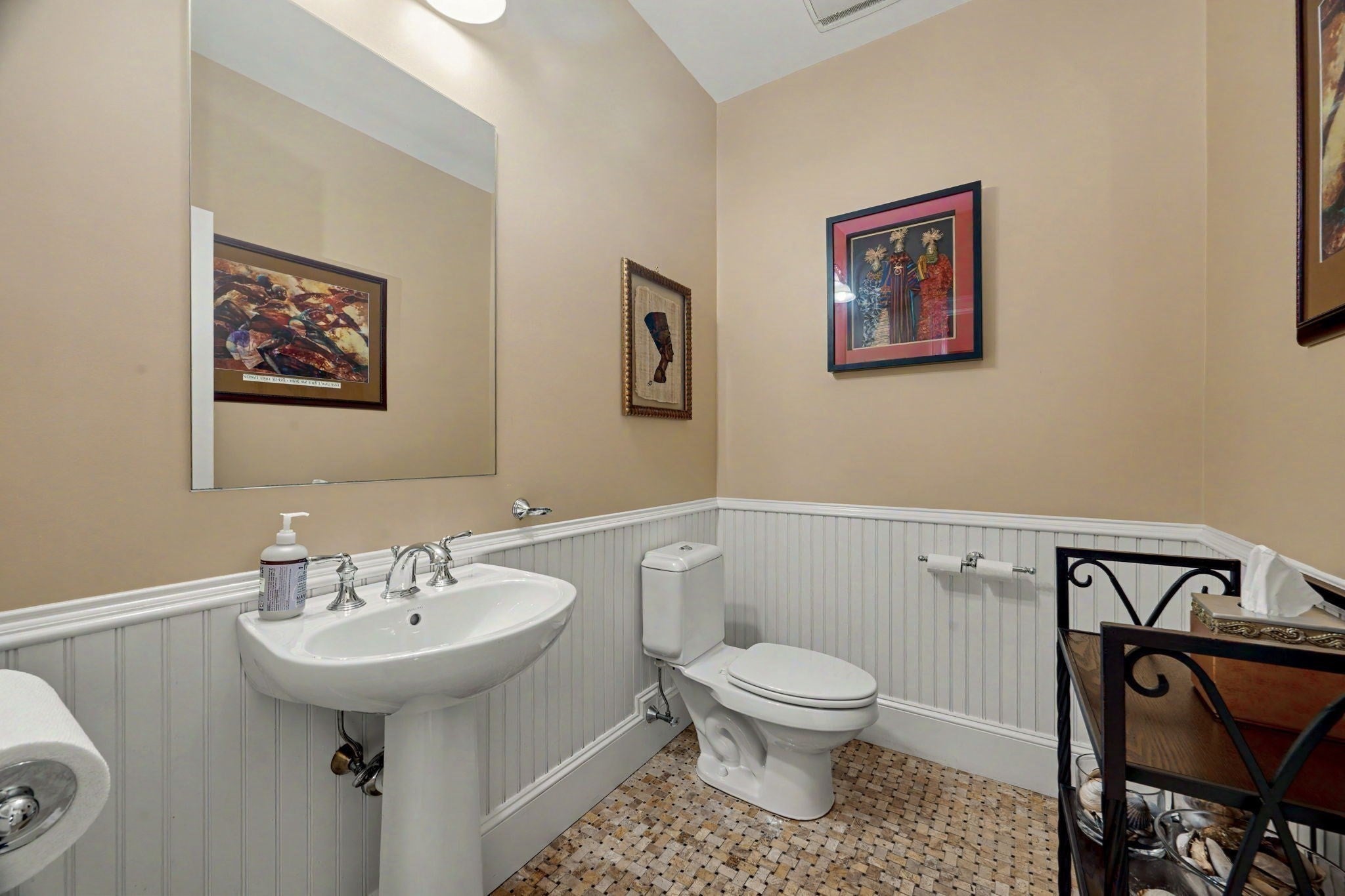 933 South St, Needham, MA Photo #15