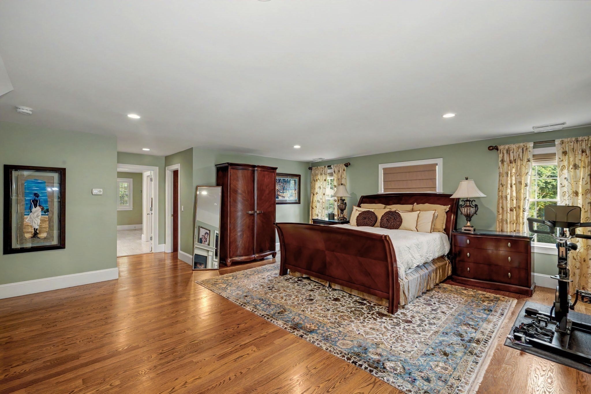 933 South St, Needham, MA Photo #20