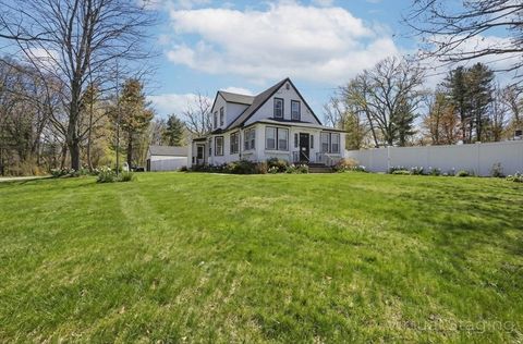 41 Brookdale Avenue Methuen MA 01844