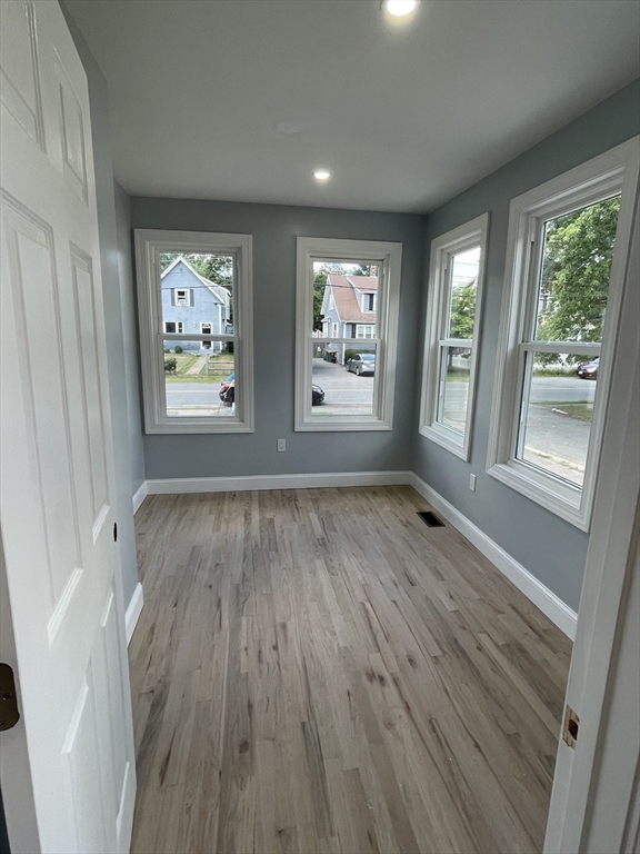 131 Spruce St