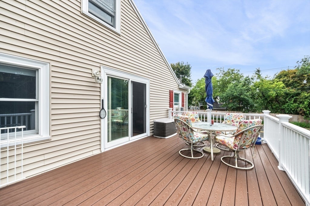 463 Elliott St, Beverly, MA, 463 Elliott St, Beverly, MA Photo #36