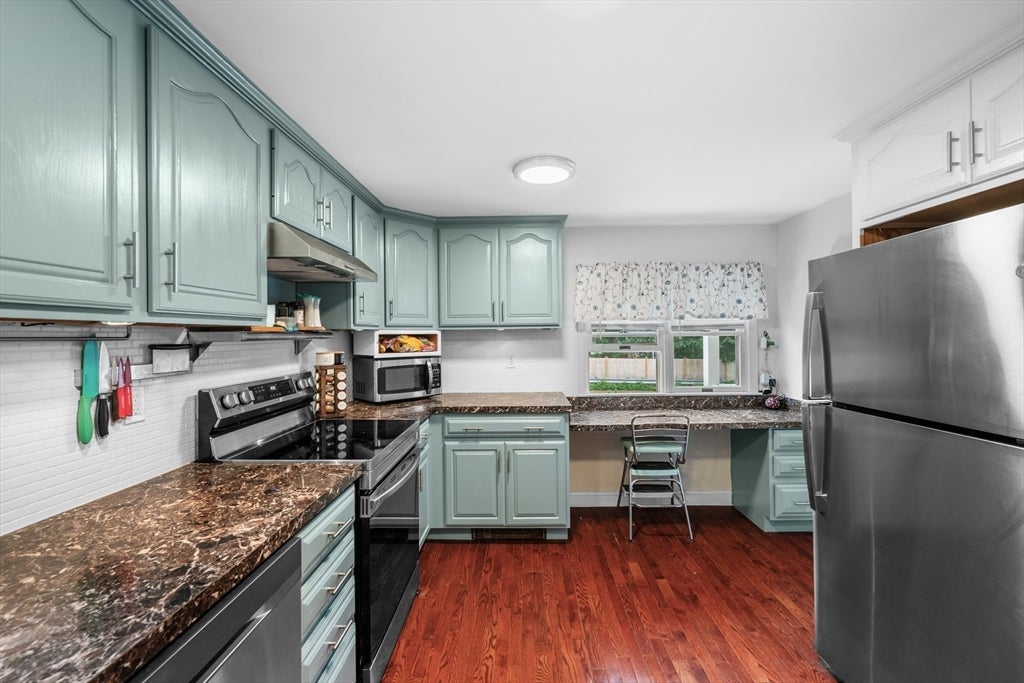 463 Elliott St, Beverly, MA, 463 Elliott St, Beverly, MA Photo #7