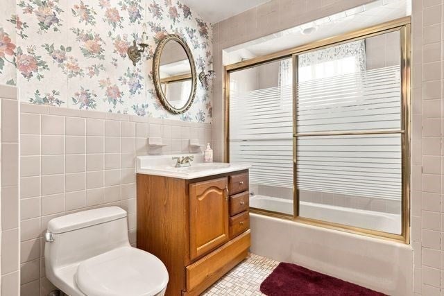 109 Bucknam St, Everett, MA Photo #32