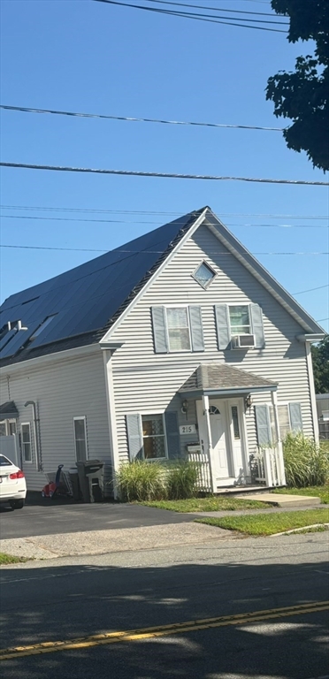 215 Winthrop St