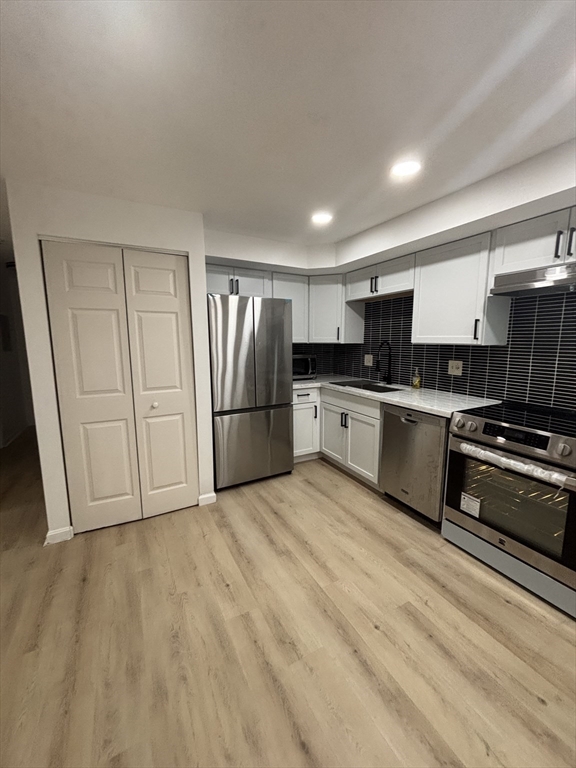 41 W. Summit St 68