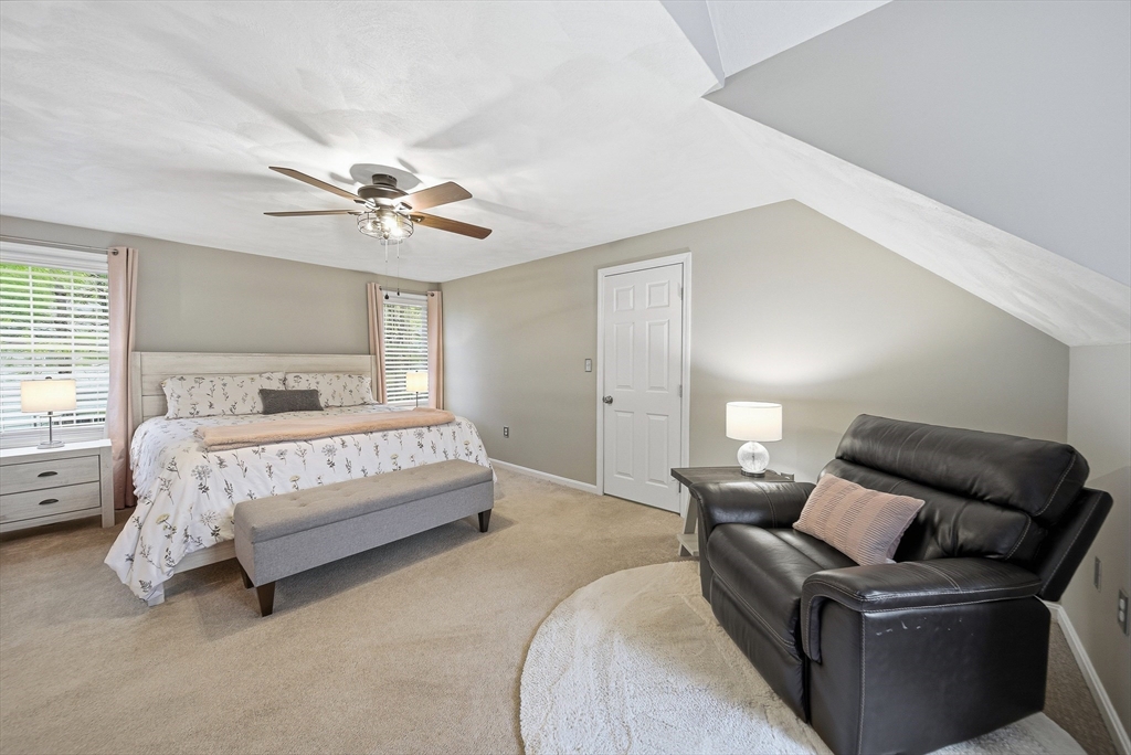 35 Buena Vista Dr, Attleboro, MA Photo #24