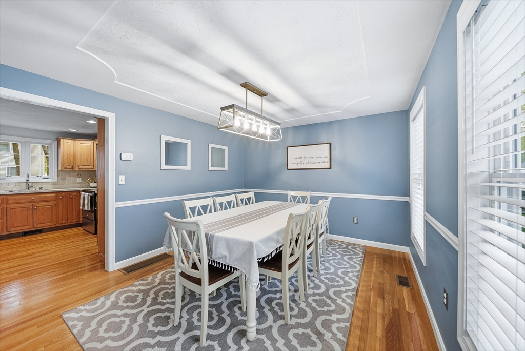 35 Buena Vista Dr, Attleboro, MA Photo #8