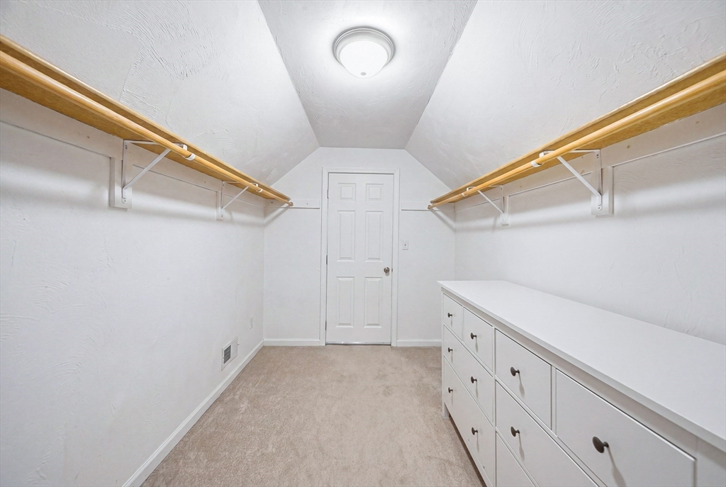 35 Buena Vista Dr, Attleboro, MA Photo #26