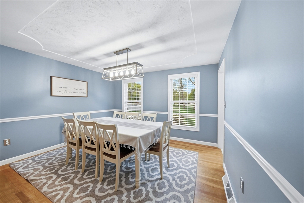 35 Buena Vista Dr, Attleboro, MA Photo #9