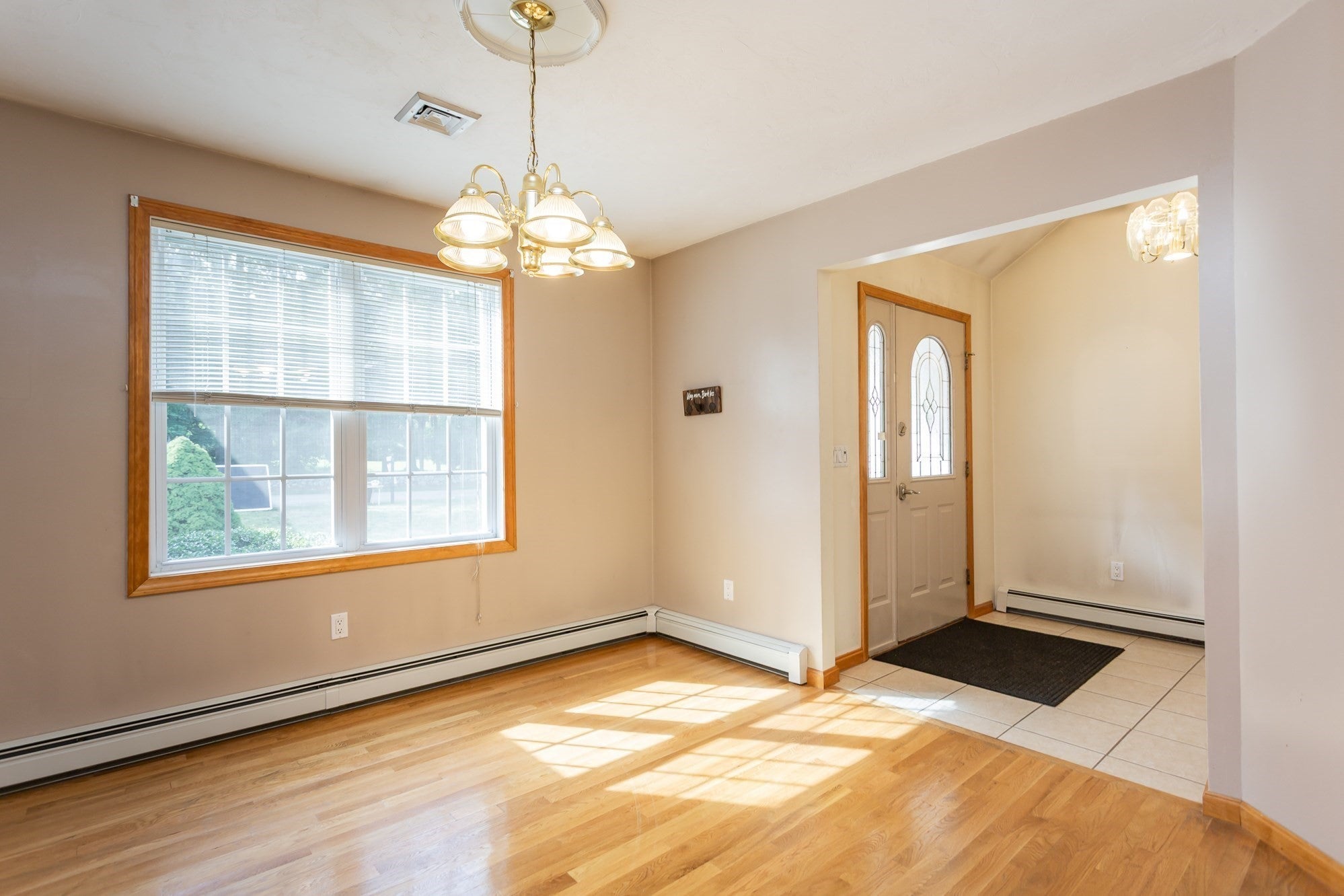 380 Spruce St, Bridgewater, MA, 380 Spruce St, Bridgewater, MA Photo #3