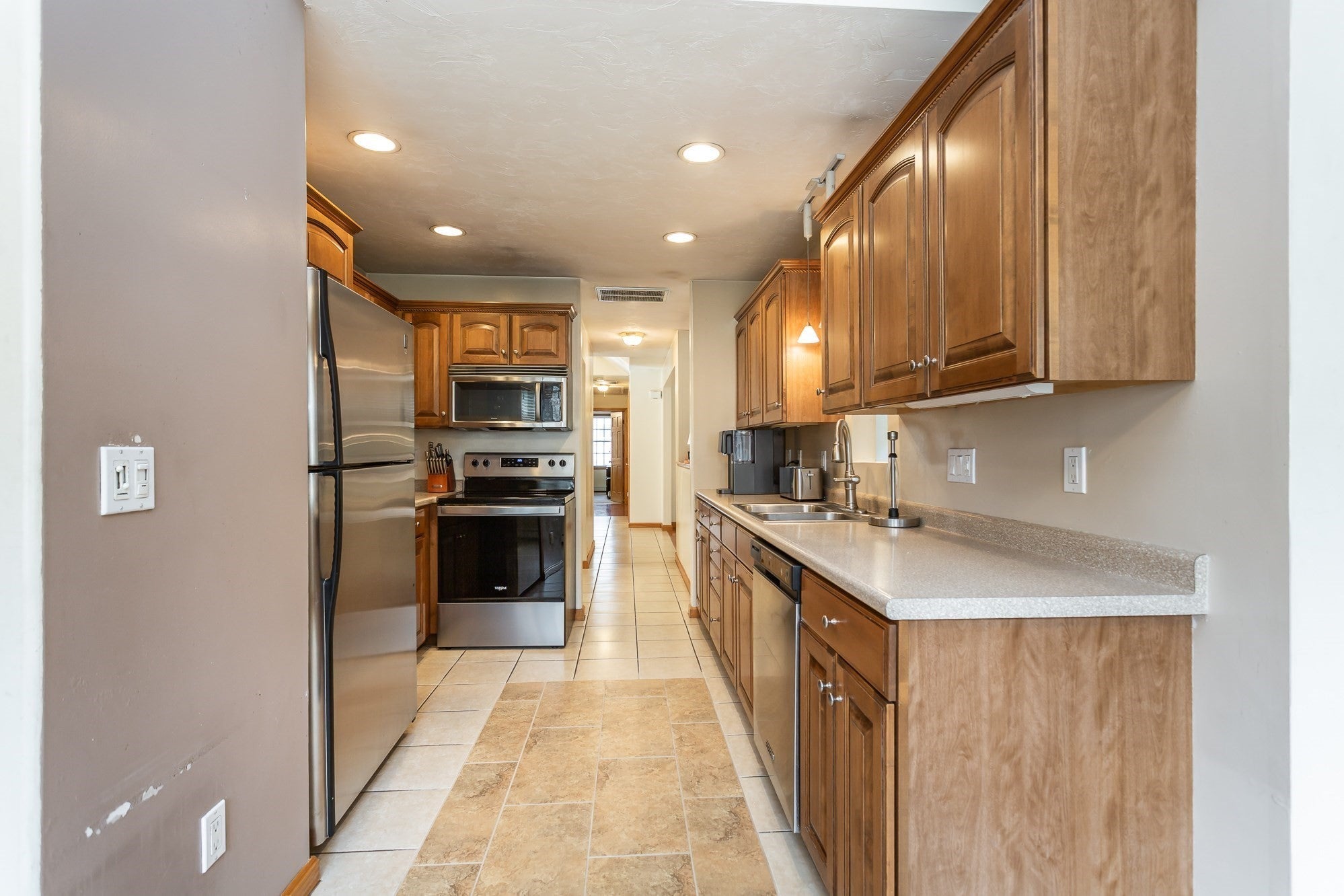 380 Spruce St, Bridgewater, MA, 380 Spruce St, Bridgewater, MA Photo #13