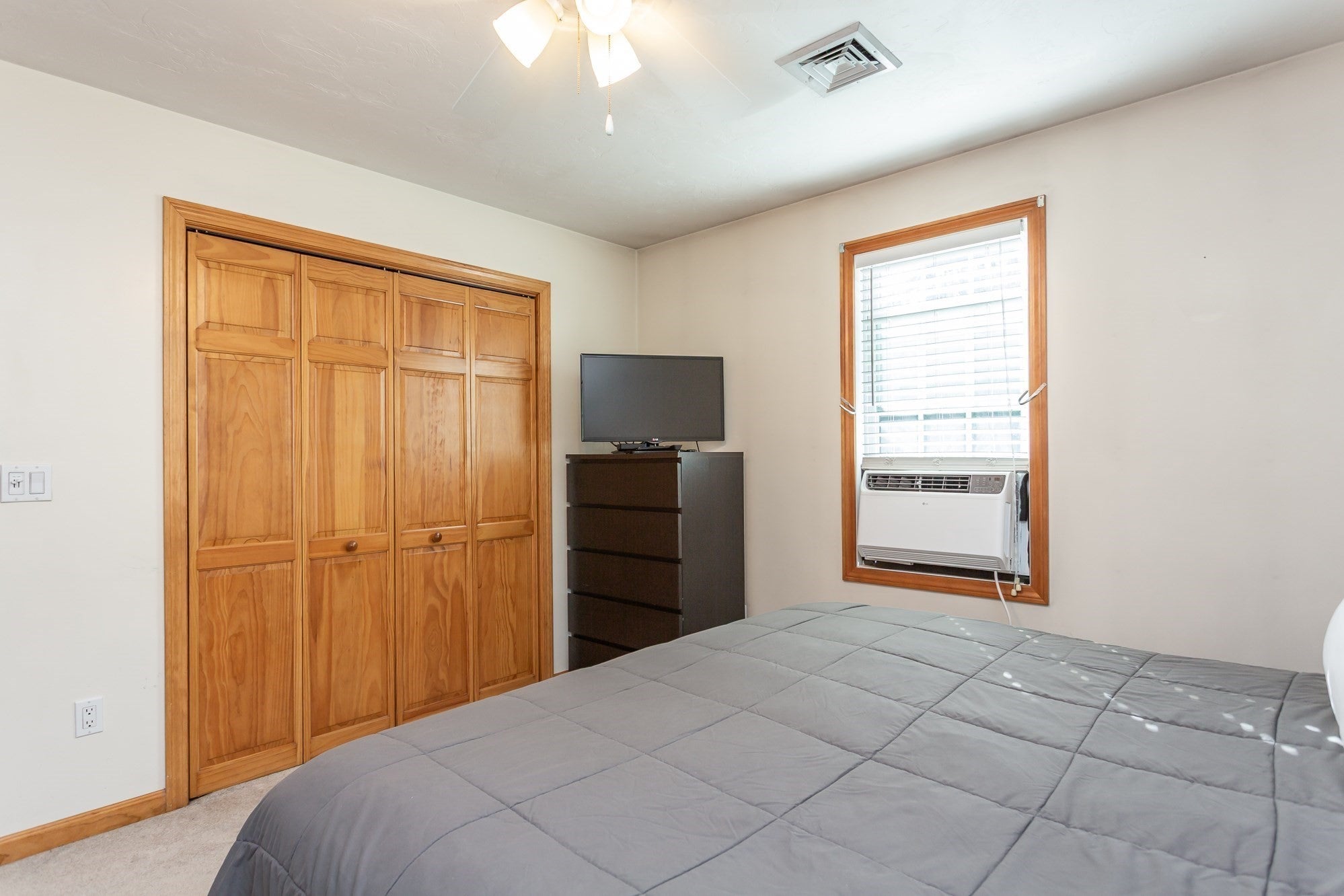 380 Spruce St, Bridgewater, MA, 380 Spruce St, Bridgewater, MA Photo #21