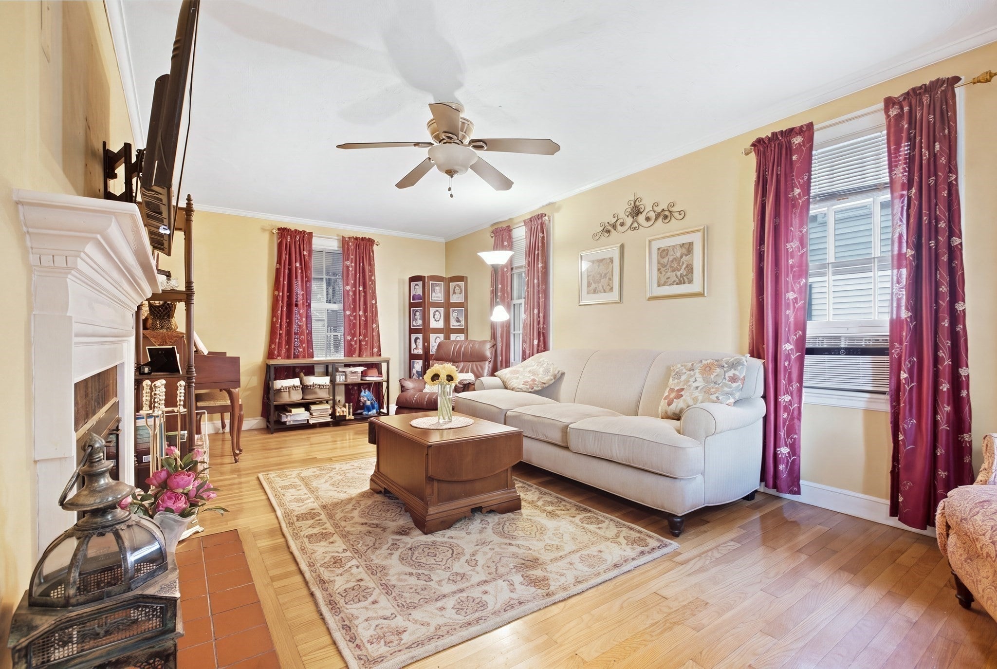 24 Vokes Terrace, Lynnfield, MA, 24 Vokes Terrace, Lynnfield, MA Photo #4
