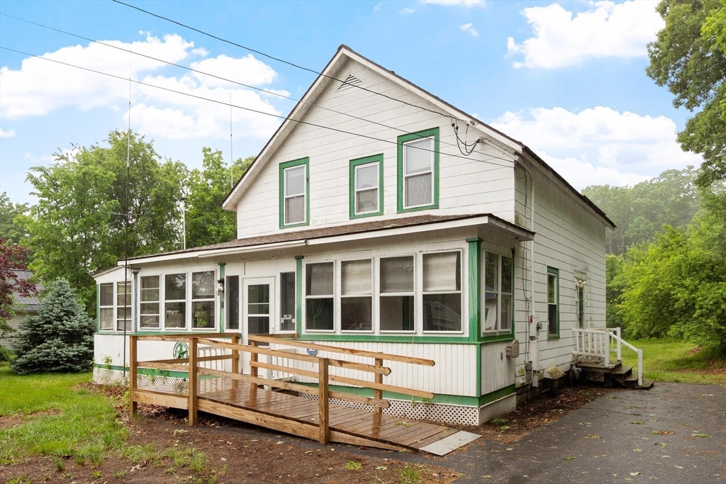 8 Benjamin Rd